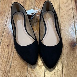 Old Navy black flats, size 8